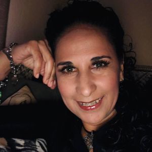 Meet your Posher, Eunice